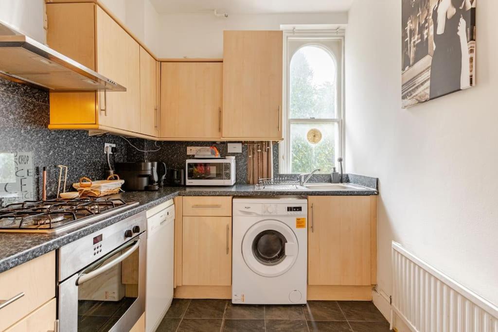 2 Bedroom Flat In St Johns Wood London Eksteriør bilde
